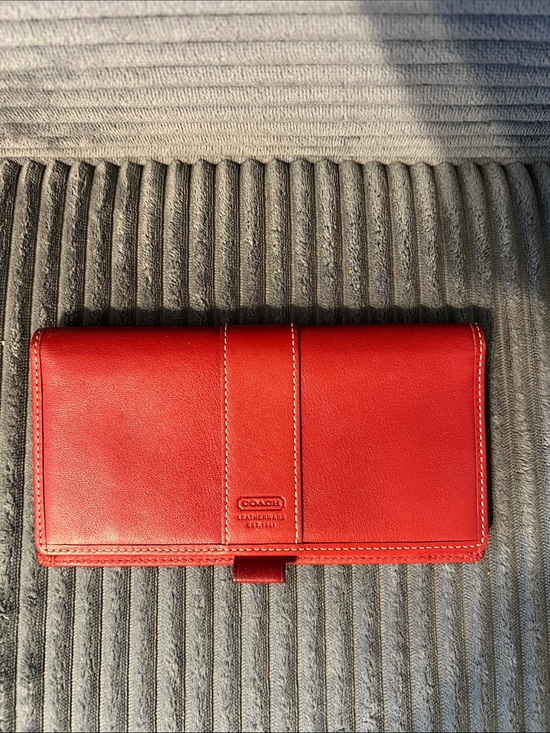 Coach Handbags - COACH  Vintage Hampton Red Leather Checkbook Wallet
